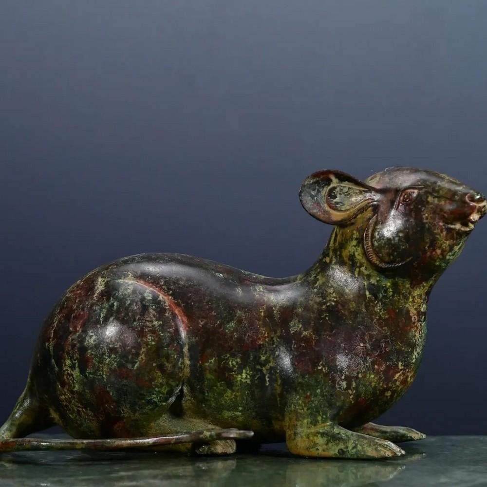 Antique Chinese Bronze Rat Statue Ornament (1 of 7)
