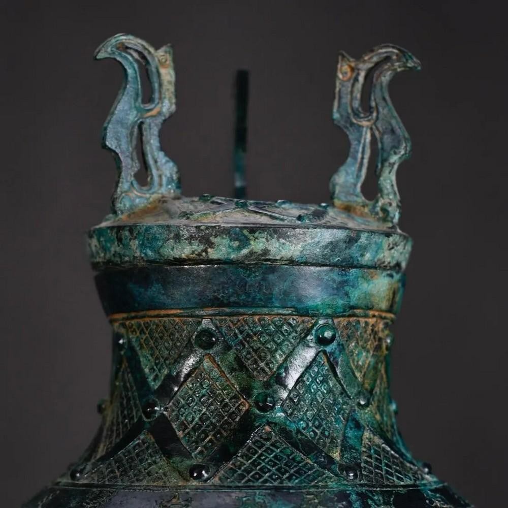 Antique Chinese Patterned Bronze Round Pot - 3