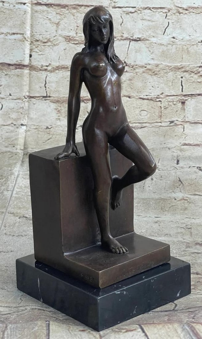 Femme Fatale Leaning Nude Woman Original Bronze Art Sculpture on Marble Base - 10" x 5": Femme Fatale Leaning Nude Woman Original Bronze Art Sculpture on Marble Base - 10" x 5" Embark on a journey of mesmerizing allure with this extraordinary bronze sculpture, capturing a woman st