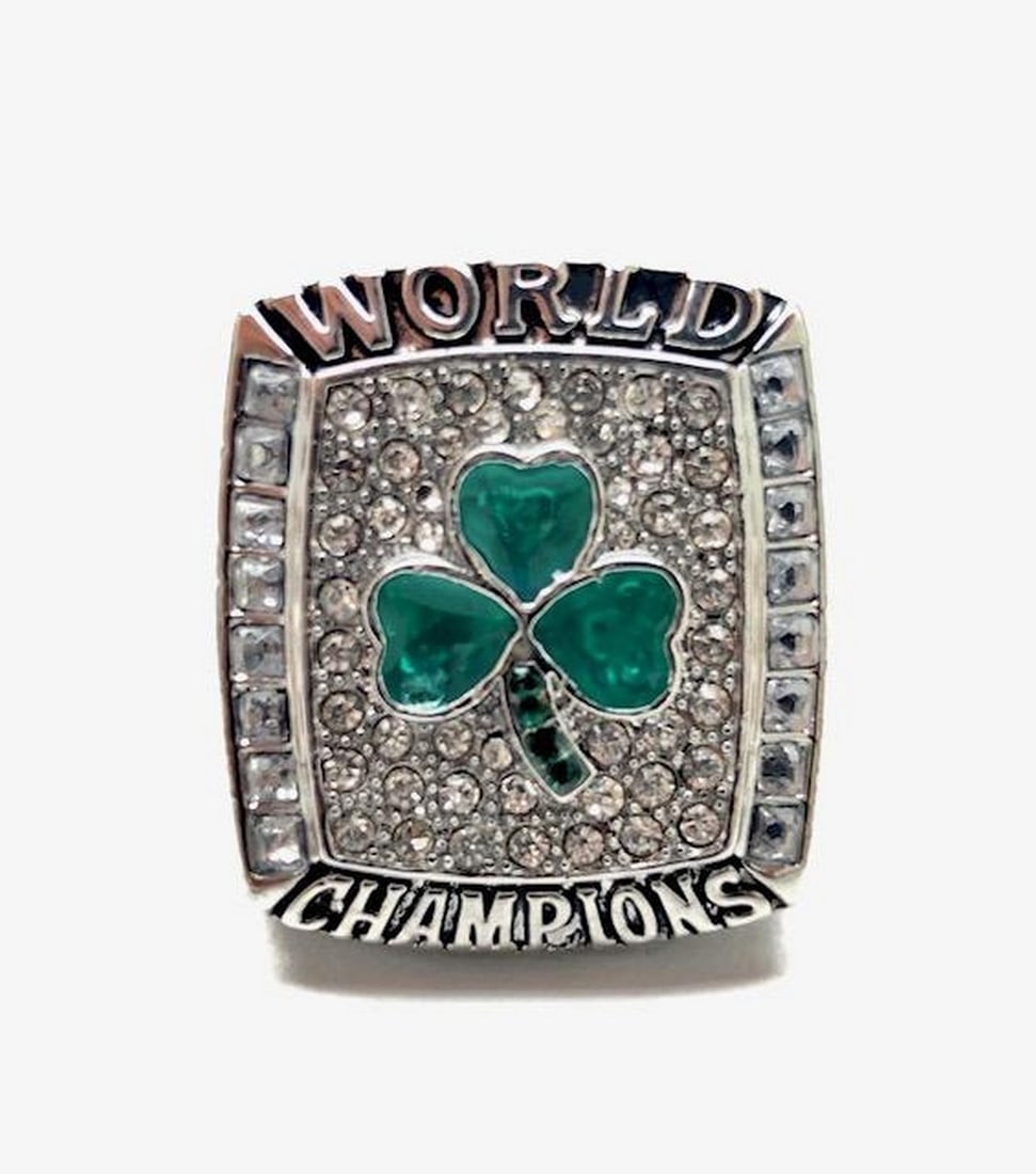 2008 Boston Celtics World Champions Inspired Ring: 2008 Boston Celtics World Championship Inspired Ring Celebrating Their 17th Win & Kevin Garnett. View Photos For More Details.