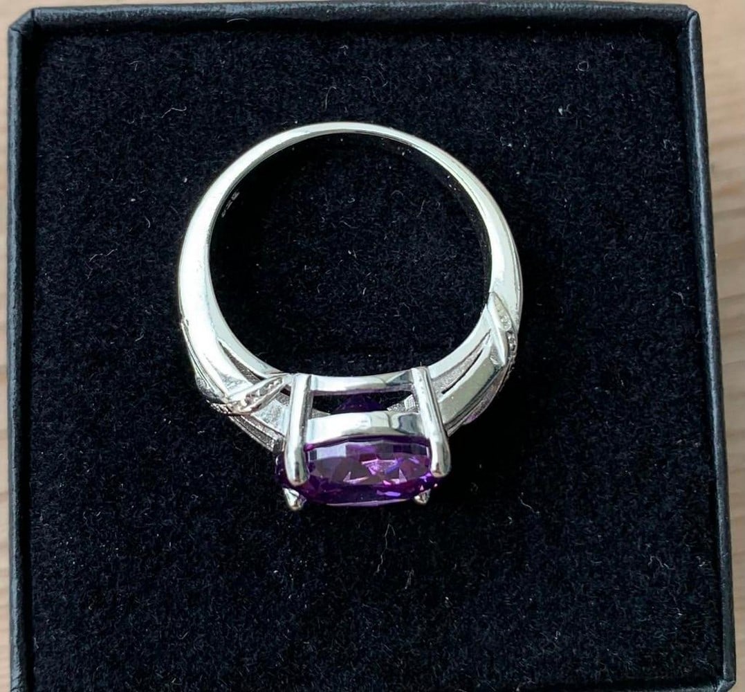 Sterling Silver Ring with Round Amethyst - 6