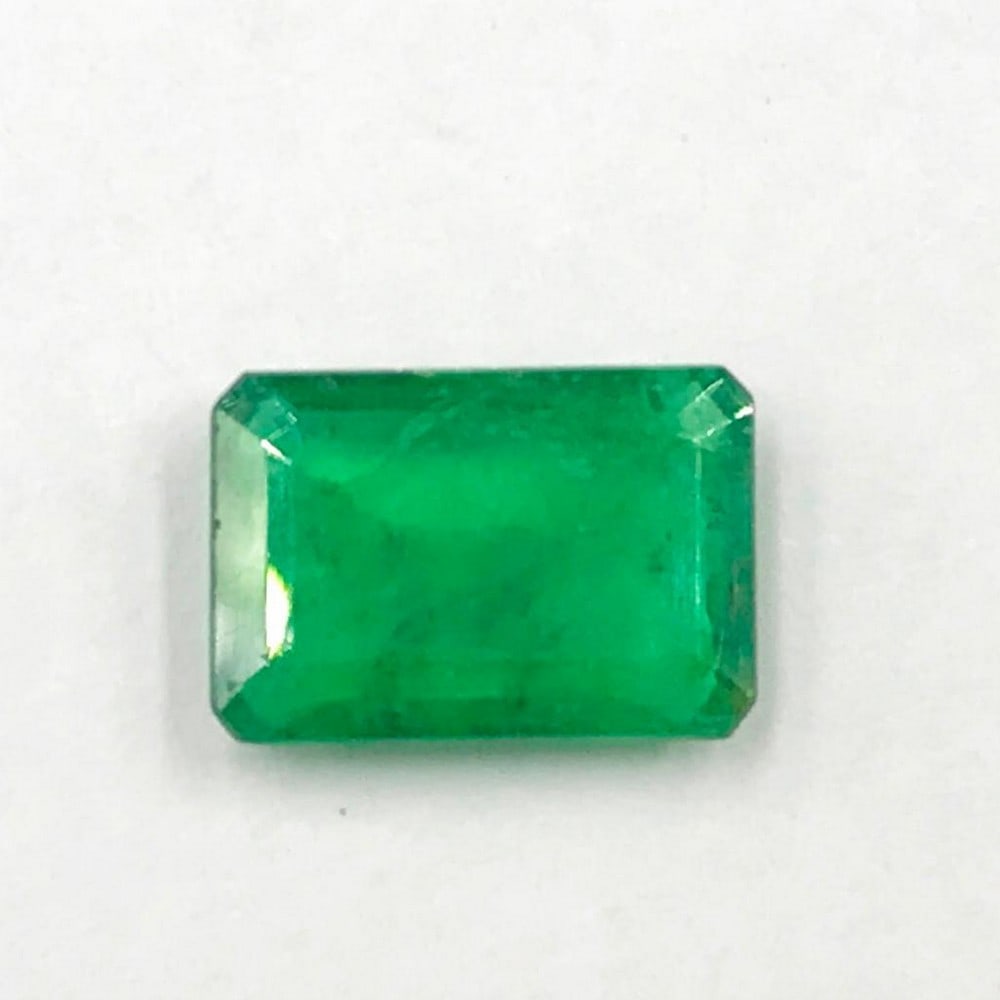2.27ct Faceted Emerald Octagon Gemstone: Faceted Emerald Octagon For many, emerald is considered to be the symbol of rebirth. It is also believed to represent good fortune, youth, balance, growth, peace, and foresight Size- 11.1x7.7 mm, Weig