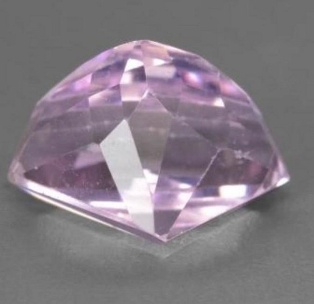 2.6ct Lilac Kunzite Gemstone - 2
