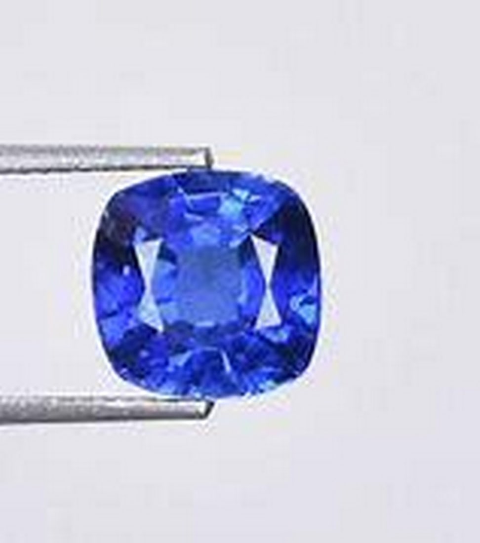 .75ct V-AAA Cushion Cut Ultra Fine Violet Tanzanite Polished Gem Stone GIA: .75ct V-AAA Cushion Cut Ultra Fine Violet Tanzanite Polished Gem Stone For Auction Is A .75ct Extra Fine Violet Tanzanite Cushion Cut / Faceted Stone. This Piece Has Excellent Polish &