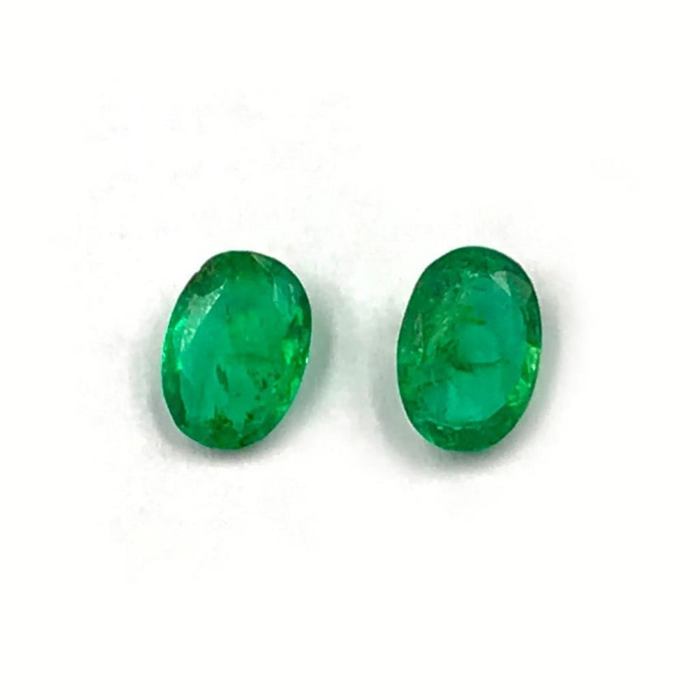 2 Exquisite Oval faceted Emeralds .9ct Total Weight (1 of 1)