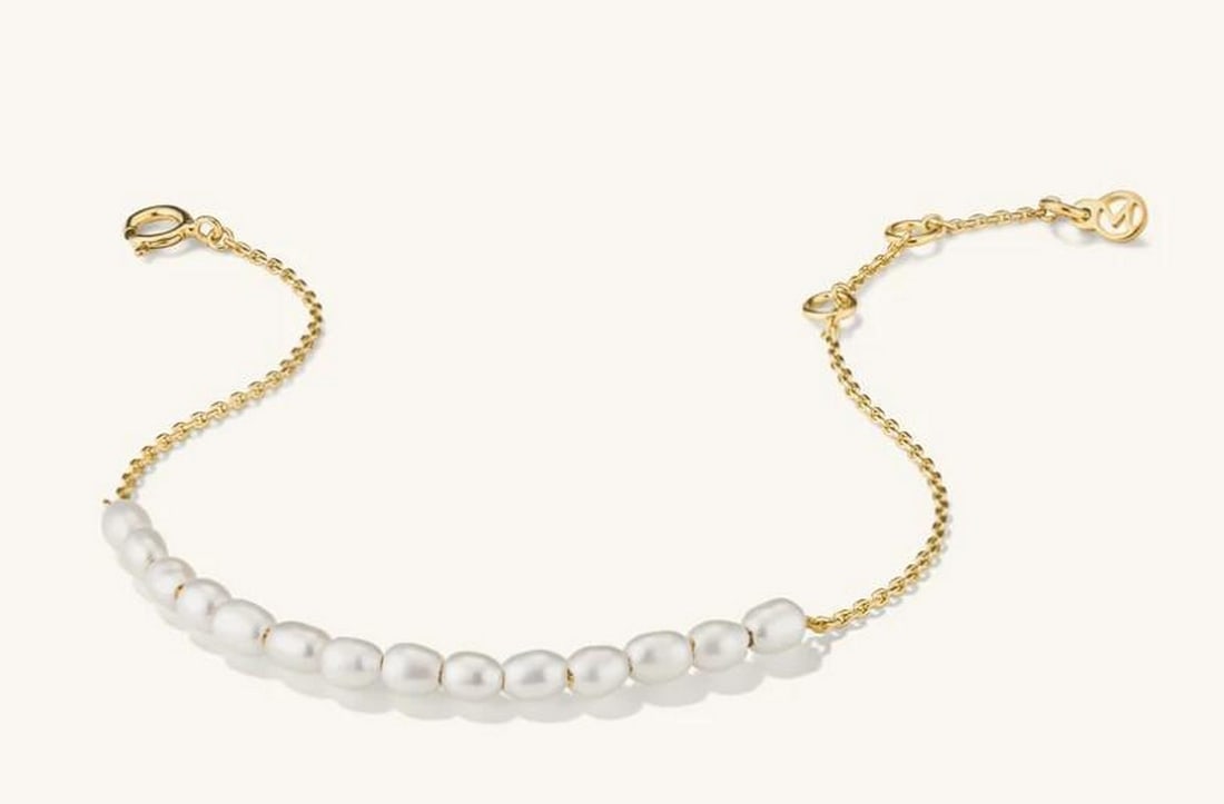 Delicate Tiny Pearl Bracelet - 3