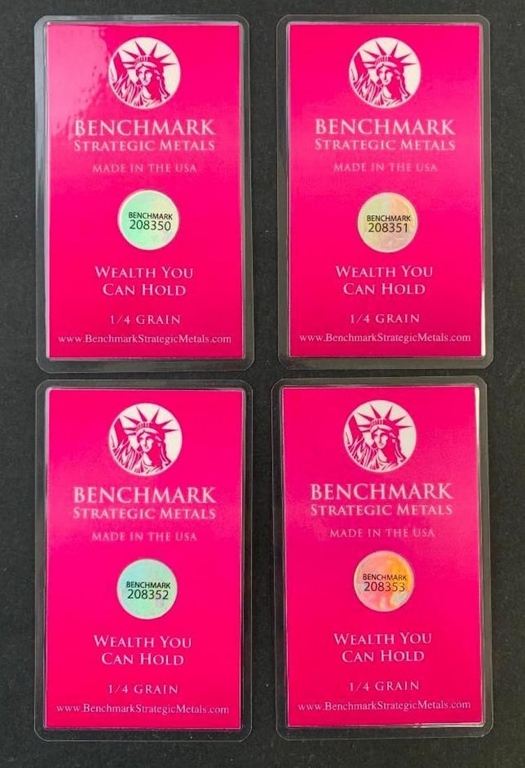 Lot of Four Benchmark 1/4 Grain .999 Fine Gold Bars in COA Cards: Lot of Four Benchmark 1/4 Grain .999 Fine Gold Bars in COA Cards This is a set of four Benchmark Certificate of Authenticity cards, each containing an encapsulated 1/4 grain .999 fine gold bar.
