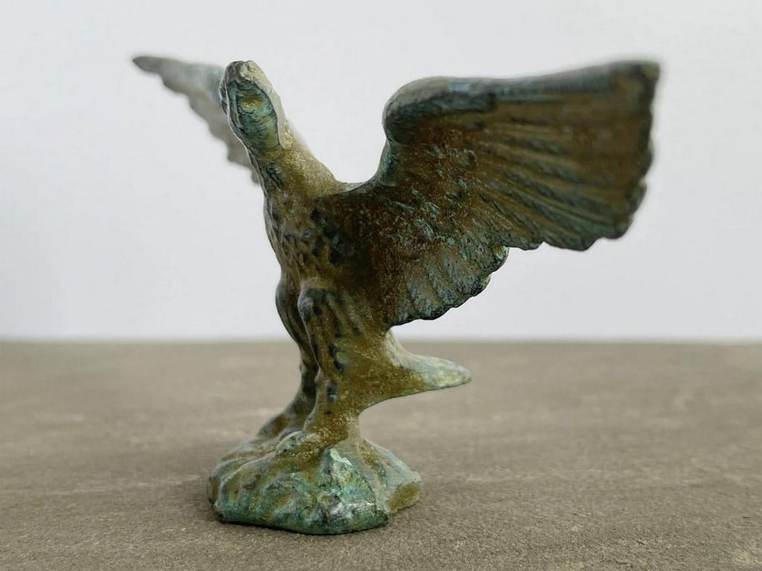 Soaring Bronze Eagle Sculpture - (0.9lbs) - 4