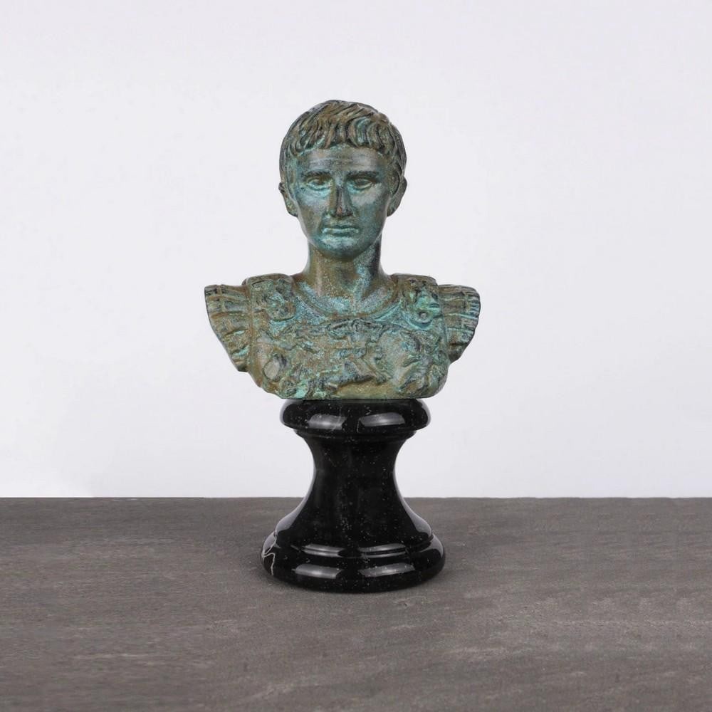 Augustus Caesar Bust Bronze Reduction - (2.2lbs) (1 of 4)
