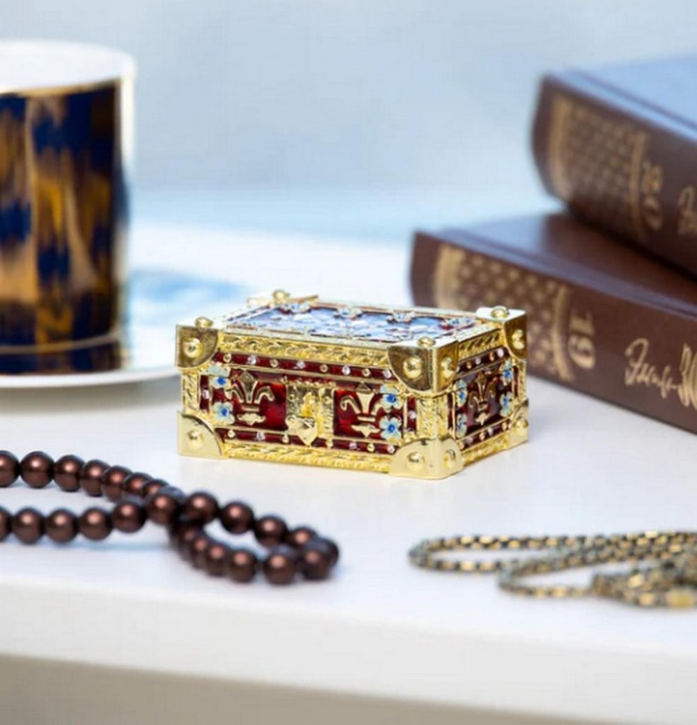 Keepsake Treasure Chest Trinket Box - 4