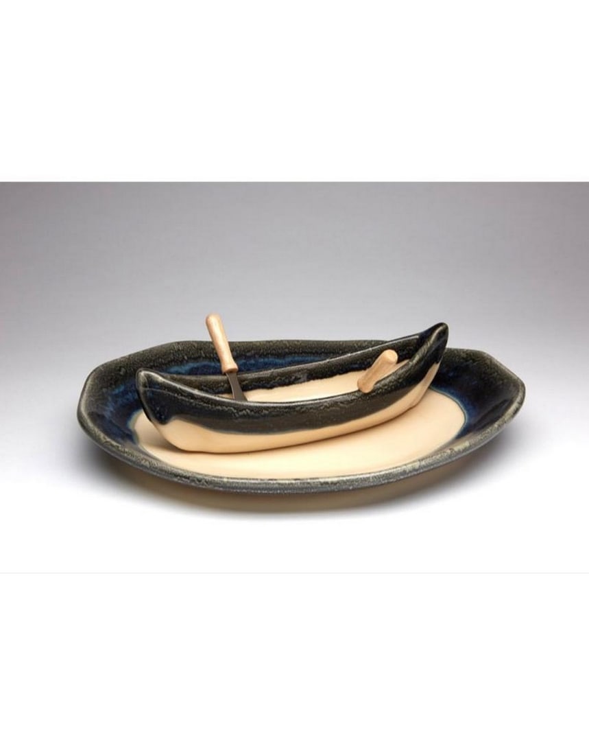 Granite Canoe on the Lake Dip Set with Serving Paddles: Granite Canoe on the Lake Dip Set with Serving Paddles Crafted by a Canadian artist, this piece is perfect for entertaining. It's ideal for serving dips and chips, veggies and breads, or salsa an