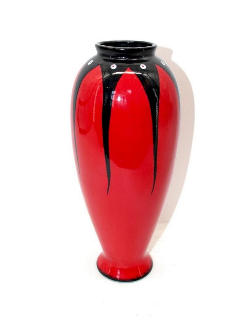 Red Morning Glow Vase by Veran Pardeahtan: Red Morning Glow Vase by Veran Pardeahtan Veran's Ceremonial Black Rim Pottery designs are unique expressions of North American Indian cultural heritage. The symbols often depict nature and themes