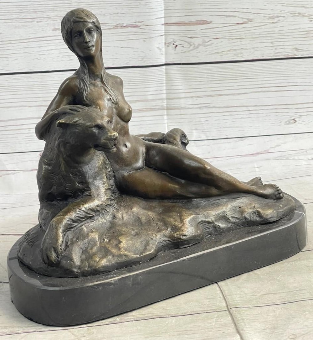 Original Aldo Vitaleh Nude Woman Sitting Next to a Panther Bronze Sculpture: Original Aldo Vitaleh Nude Woman Sitting Next to a Panther Bronze Sculpture Introducing an exquisite bronze sculpture that beautifully captures the delicate balance between feminine beaut
