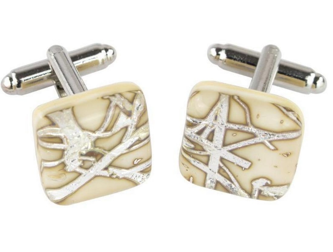 Cream White Pattern Murano Glass Men's Cuff Links: Cream White Pattern Murano Glass Men's Cuff Links Introducing our Cream White Pattern Murano Glass Men's Cuff Links – elegant accessories meticulously handcrafted with the fusing-glass techn