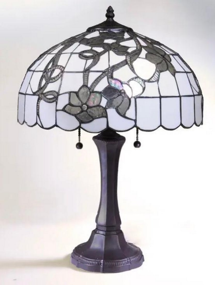 White and Silver Chelsea Tiffany Style Table Lamp: White and Silver Chelsea Tiffany Style Table Lamp Uptown elegance and Tiffany-style refinement is what this this table lamp will add to your space. Excellent illumination and a strong and sturdy all