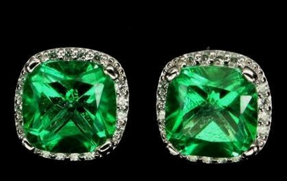 Sterling Silver Cushion Green Topaz Earrings: Sterling Silver Cushion Green Topaz Earrings These stunning earrings feature 8mm cushion-cut green topaz gemstones set in sterling silver. Their vibrant color and classic design offer a timeless eleg