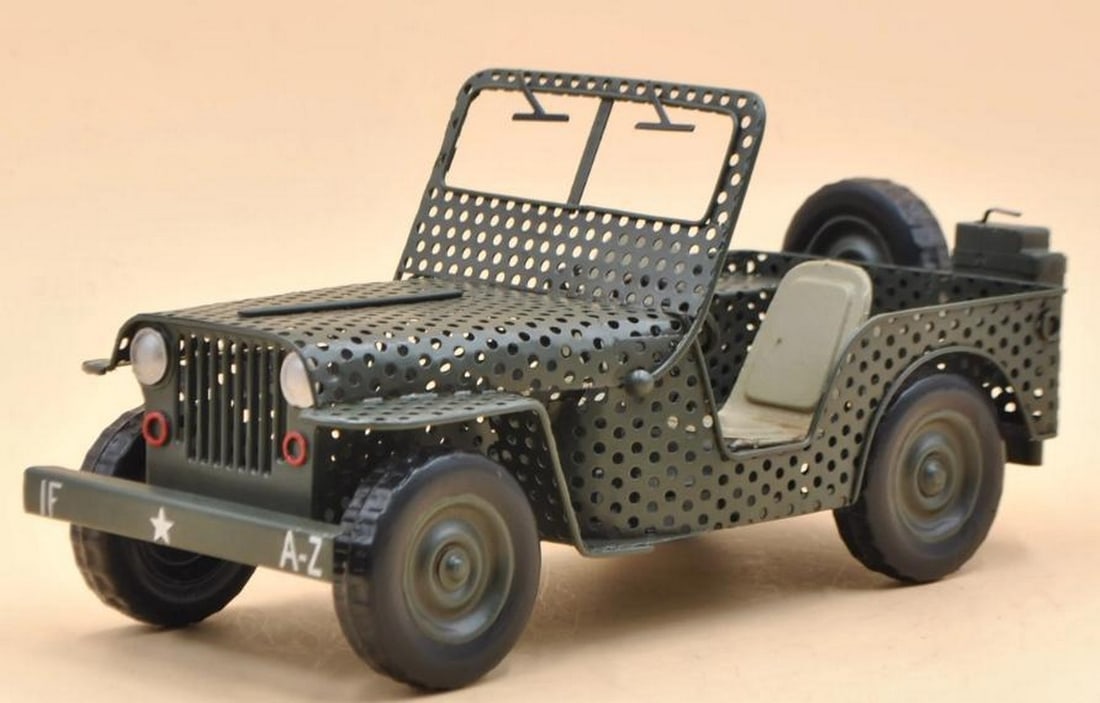 World War II Legacy: 1940 Willys-Overland IF Jeep 1:12 Model: World War II Legacy: 1940 Willys-Overland IF Jeep 1:12 Model This detailed 1:12 scale model of the 1940 Willys-Overland IF Jeep is a tribute to one of the most iconic military vehicles of World War I