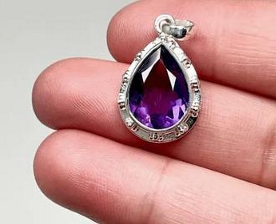 Amethyst In 925 Sterling Silver Setting Pendant (1 of 2)