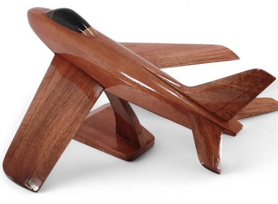 F-86 Sabre Model Plane - 4