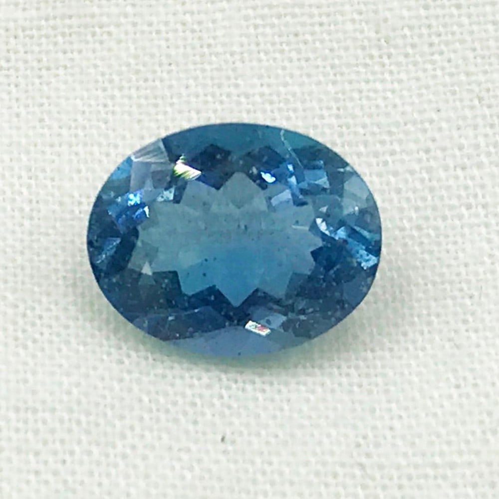 Aquamarine Oval Faceted Gem: Aquamarine Oval Gemstone With Deep Colour Size:10 x 8 mm Weight In Carats: 2.30 View Photos For Further Details.