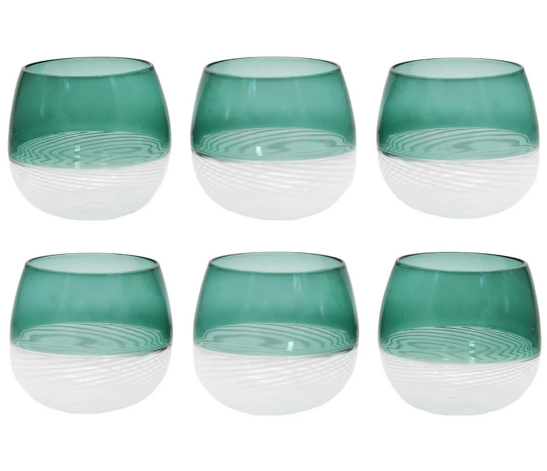 Green Opulence Set of 6 Twisted Drinking Glasses in Murano Glass: Green Opulence Set of 6 Twisted Drinking Glasses in Murano Glass Elevate your dining experience with this exquisite set of 6 glasses, meticulously crafted from Murano Glass, where each piece is a tes