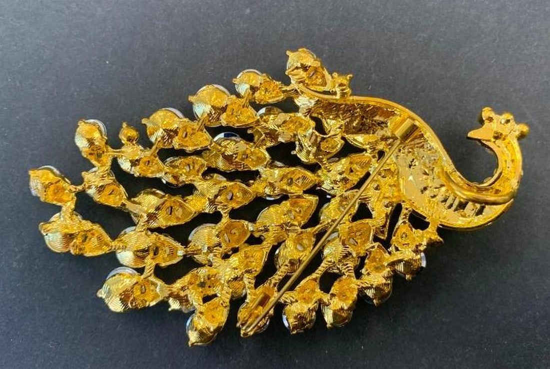 Radiant Gemstone Peacock Brooch - 7