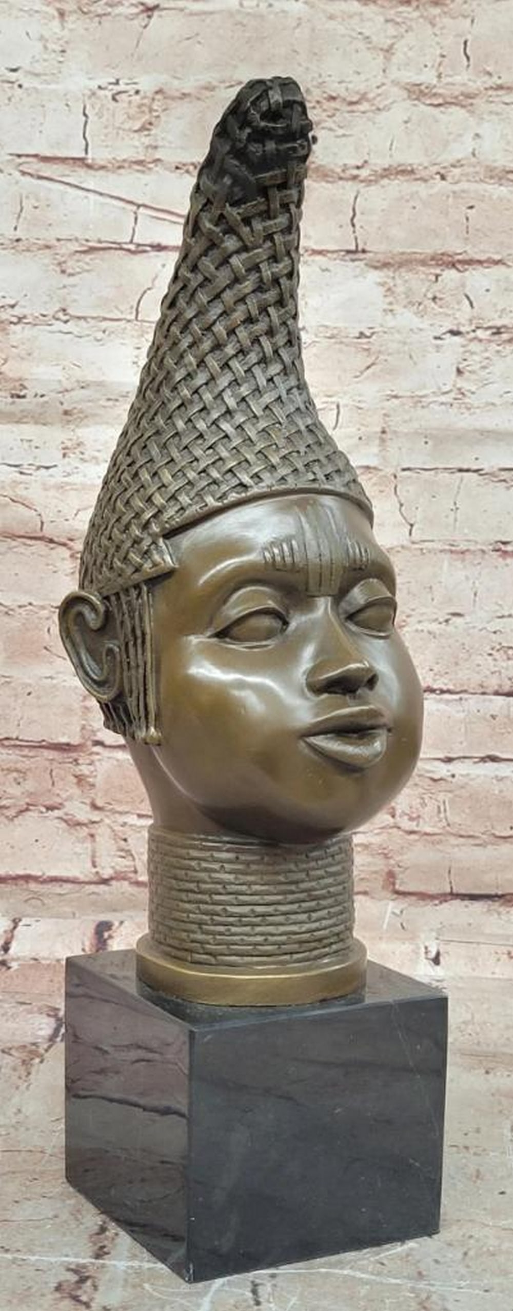 Queen Mother Idia" Original Bronze Portrait by B.C. Zhang – 15.5" x 5: "Queen Mother Idia" Original Bronze Portrait by B.C. Zhang – 15.5" x 5" This original bronze sculpture by B.C. Zhang depicts Queen Mother Idia, the Iyoba of Benin, capturing her rega