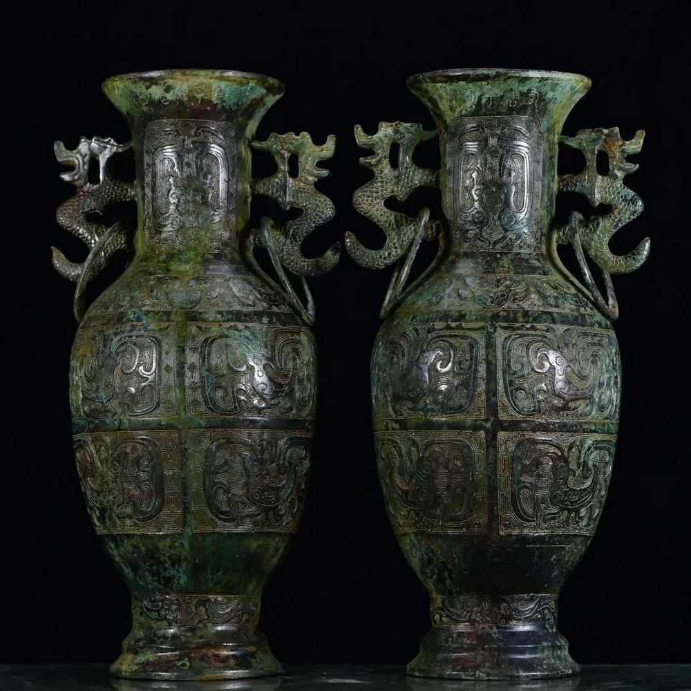 Antique Chinese Bronze Bottle Ornament Adorned w Dragon Designs (1 of 7)