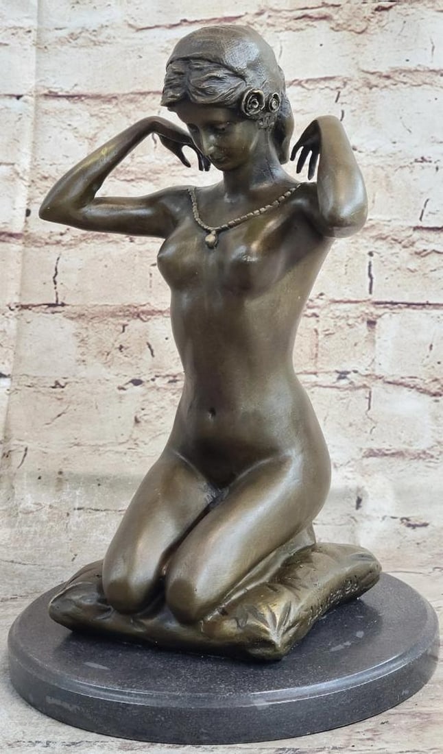 Serenity Unveiled Inspired Bronze Sculpture Kneeling Woman by Aldo Vitaleh - 10" x 7.5": Serenity Unveiled Inspired Bronze Sculpture Kneeling Woman by Aldo Vitaleh - 10" x 7.5" This bronze sculpture is a rendition of "Kneeling Woman" by the Italian sculptor Aldo Vitaleh. T