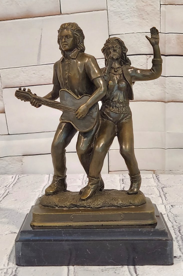 Male Guitarist and Female Singer Bronze Sculpture by Williams - 9" x 5.5": Male Guitarist and Female Singer Bronze Sculpture by Williams - 9" x 5.5" Introducing a Bronze Sculpture: This depiction of a male guitarist and female singer is handcrafted with attention to 