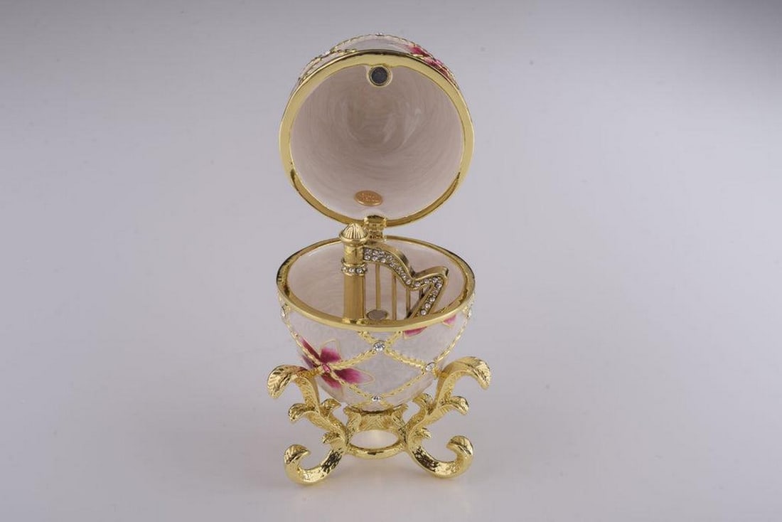 White Egg with Flowers & Harp - 2