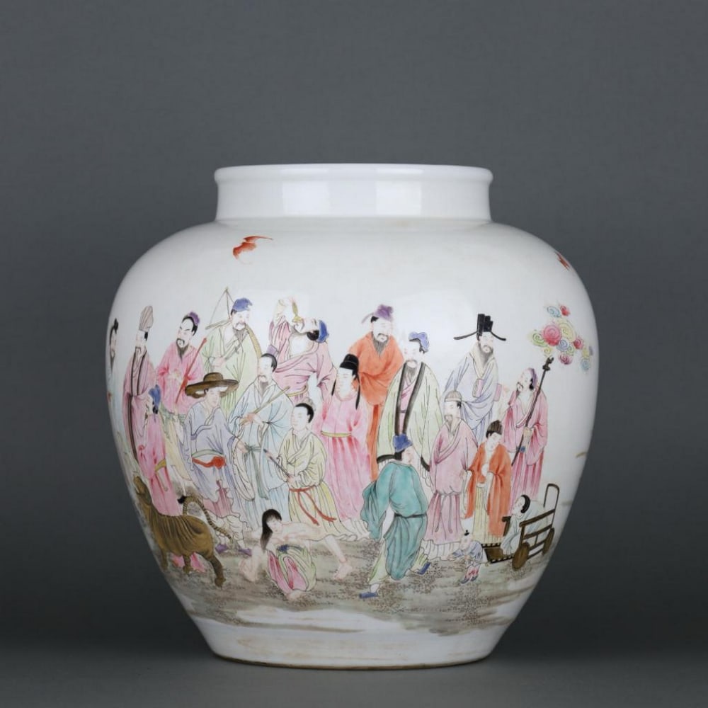 Qing Dynasty Yongzheng Famille Rose Immortal Figure Jar: Qing Dynasty Yongzheng Famille Rose Immortal Figure Jar A finely crafted porcelain jar from the Yongzheng period of the Qing Dynasty, beautifully decorated in the vibrant famille rose palette. The sur