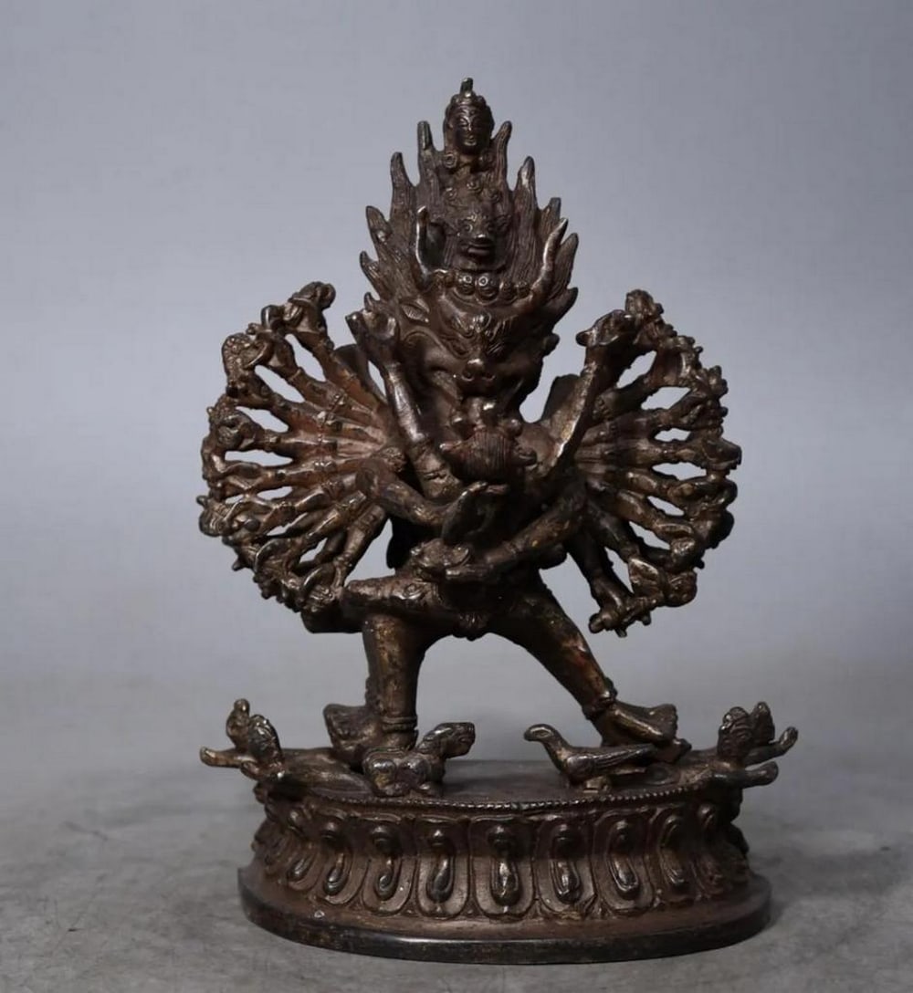 Pure Copper Mahakala Vajra Buddha Statue: Pure Copper Mahakala Vajra Buddha Statue This meticulously hand-crafted pure copper Mahakala statue captures the fierce and protective essence of the Dharma Protector. Exquisitely detailed, the piece 