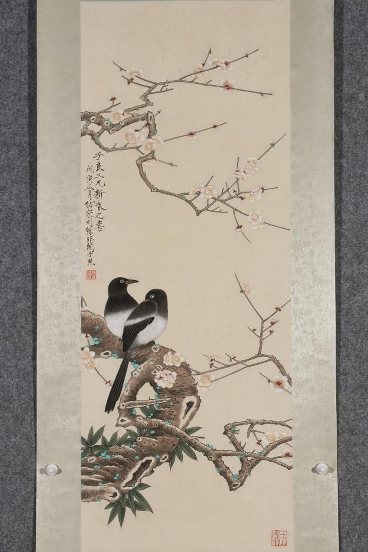 Yu Feiyin Inspired Hand-Painted Birds and Flowers Scroll: Yu Feiyin Inspired Hand-Painted Birds and Flowers Scroll An inspired hand-painted scroll in the style of Yu Feiyin, showcasing his mastery of traditional Chinese bird-and-flower painting. The artwork 