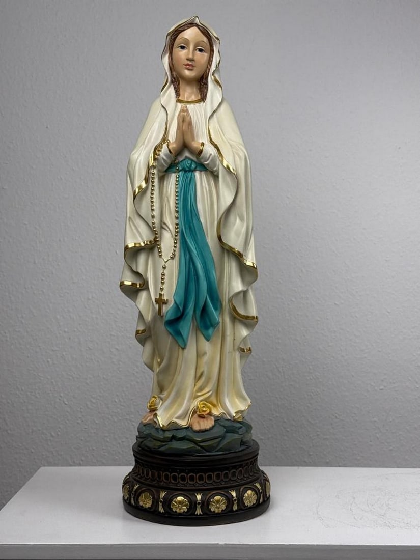 Statue of Our Lady of Lourdes – Marian Devotion Sculpture: Statue of Our Lady of Lourdes – Marian Devotion Sculpture Our Virgin Mary Garden Statue is a timeless religious piece inspired by the famous Our Lady of Lourdes sculpture created by Joseph-Hugues Fa