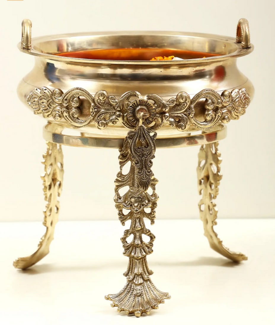 11" Peacock Pattern Brass Urli Bowl with Stand (1 of 3)