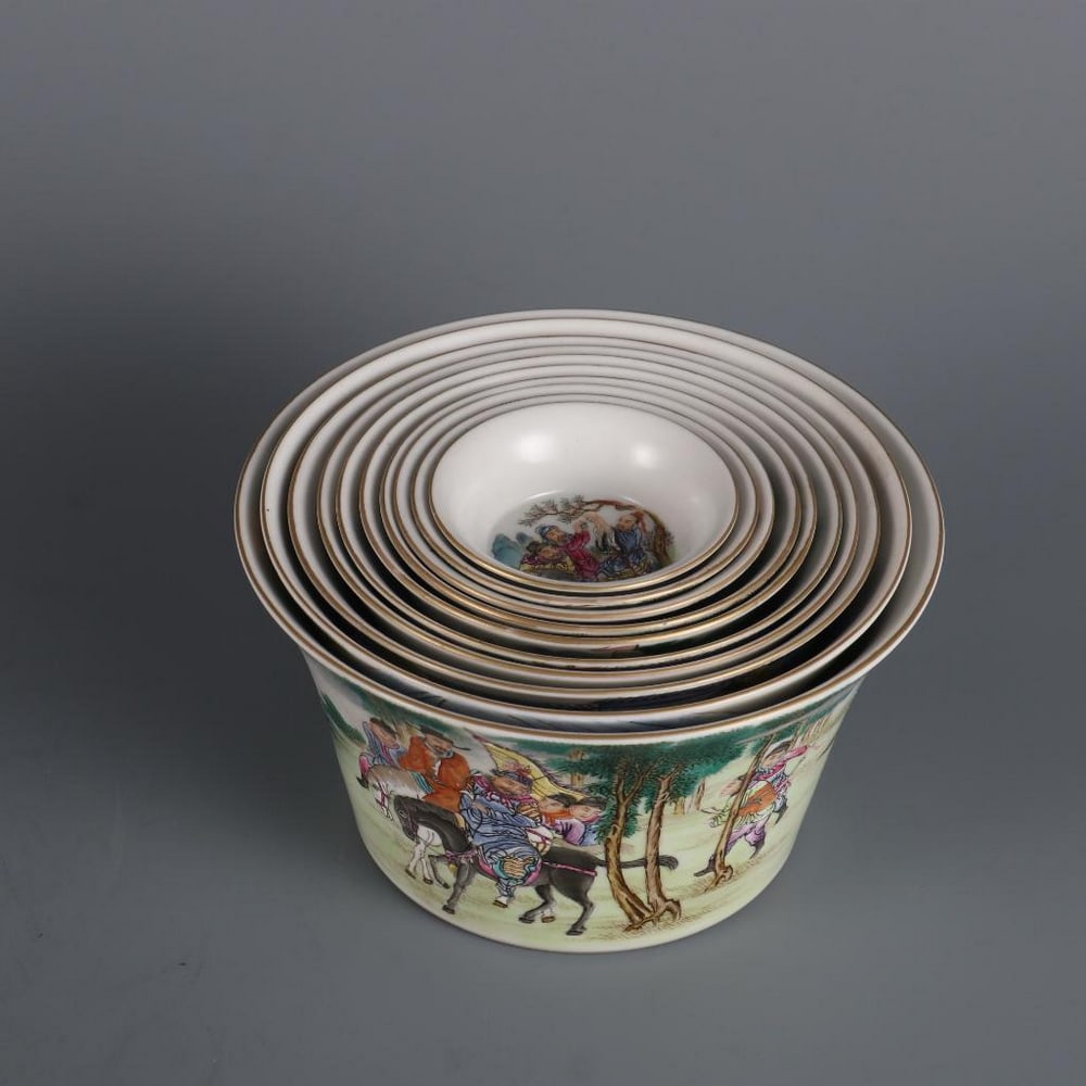 Inspired Qing Qianlong Famille Rose Ten-Piece Bowl Set – Three Kingdoms Story Scenes: Inspired Qing Qianlong Famille Rose Ten-Piece Bowl Set – Three Kingdoms Story Scenes A rare and exquisite ten-piece bowl set inspired from the Qianlong period, each bowl beautifully painted in famil
