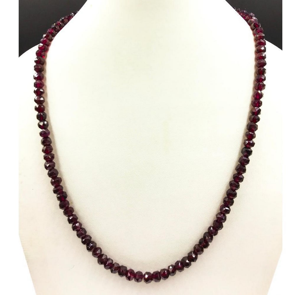 Brown Garnet Beaded String Necklace: Brown Garnet Beaded String Necklace Bead Diameter: 5.5mm - 6.2mm Necklace Length: 45cm Weight in Carats: 188.98 View Photos For Further Details.