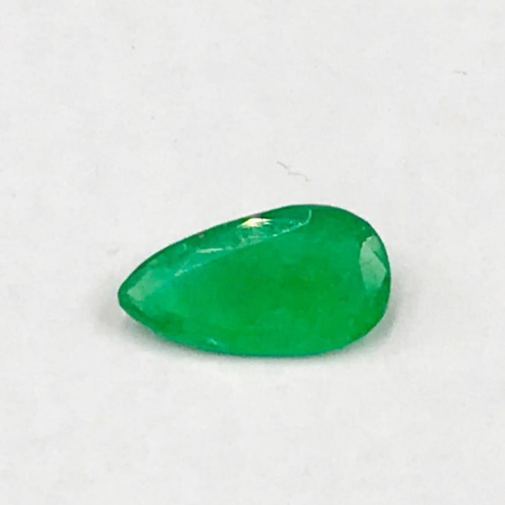 1.02ct Faceted Emerald Pear Gemstone: Faceted Emerald Pear For many, emerald is considered to be the symbol of rebirth. It is also believed to represent good fortune, youth, balance, growth, peace, and foresight Size- 10.5x5.7 mm,