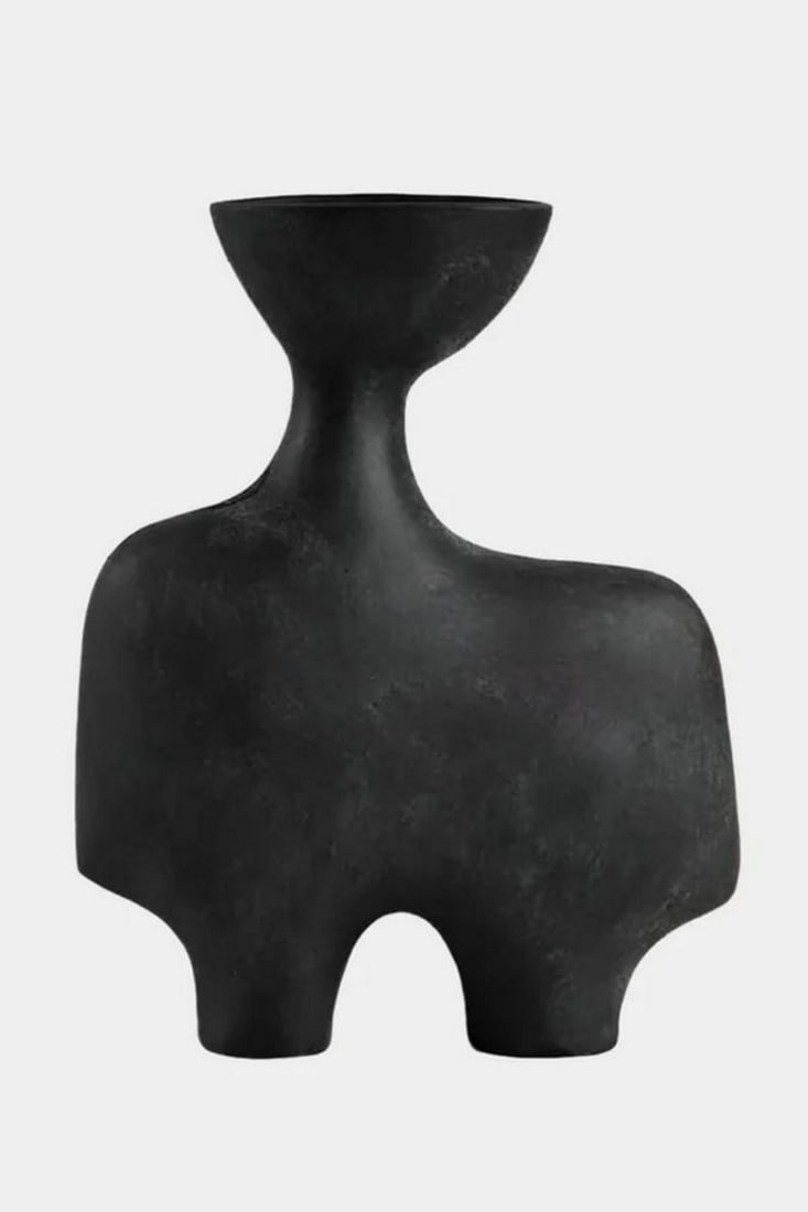 Black Clay Vase Sculpture (1 of 3)