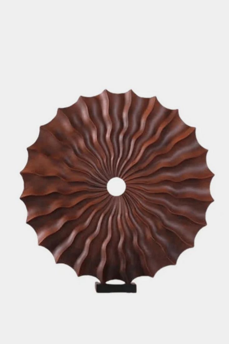 Spiral Pulse – Handcarved Wooden Sculpture (1 of 3)