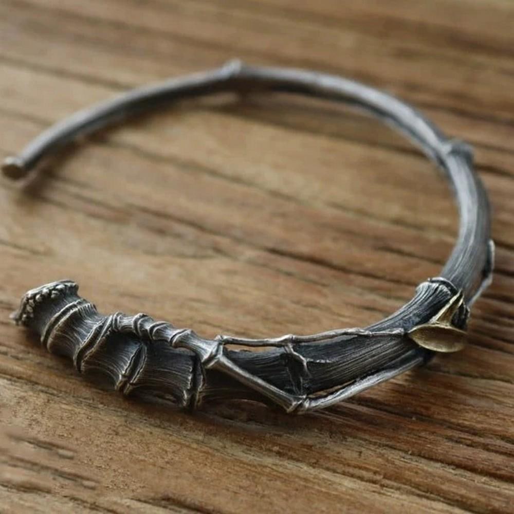 Bamboo Bracelet: Bamboo Bracelet Handcrafted by skilled Mongolian artisans, the Bamboo Bracelet reflects the natural elegance and cultural depth of traditional craftsmanship. With smooth, polished lines and a