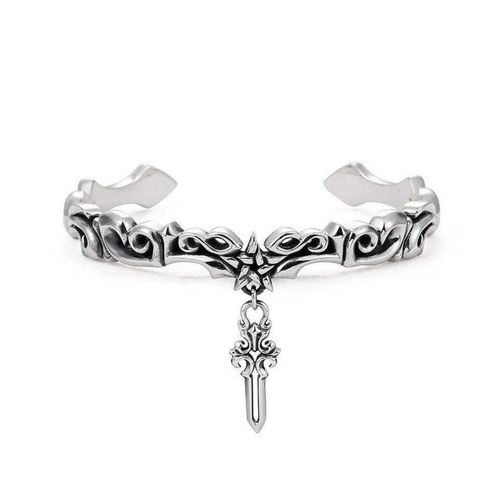 Fujiman Bracelet: Fujiman Bracelet Handcrafted in Mongolia, the Fujiman Bracelet features a minimalist design inspired by nomadic tradition. Adjustable and meaningful, it’s a wearable tribute to Mongolia’s