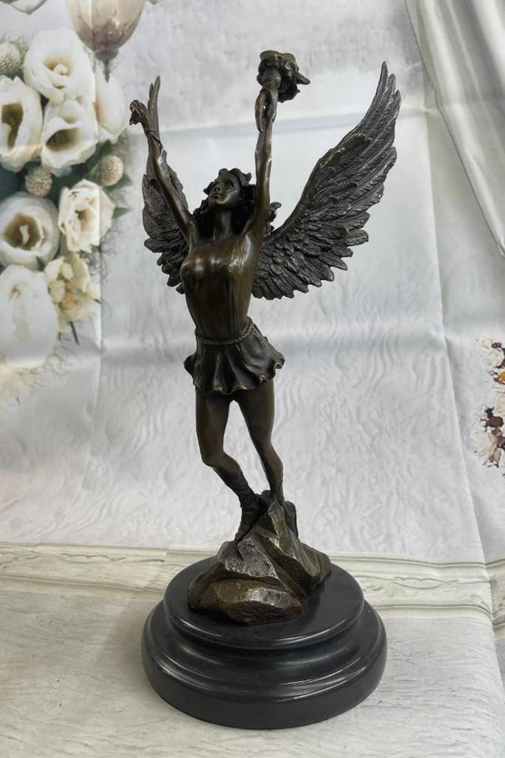 Venus Goddess of Love Bronze Sculpture (1 of 4)