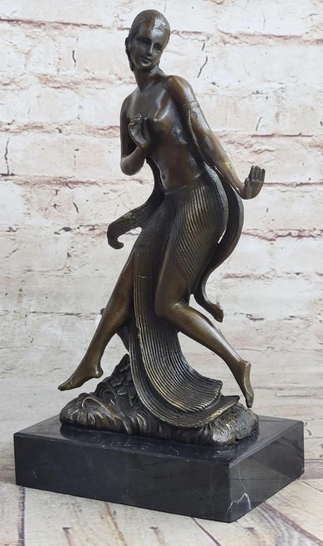 Joyful Run" Joseph Descomps Inspired Bronze Sculpture - 11" x 6: "Joyful Run" Joseph Descomps Inspired Bronze Sculpture - 11" x 6" Embrace the spirit of joy and freedom with "Joyful Run" by Joseph Descomps, a stunning bronze sculpture captur