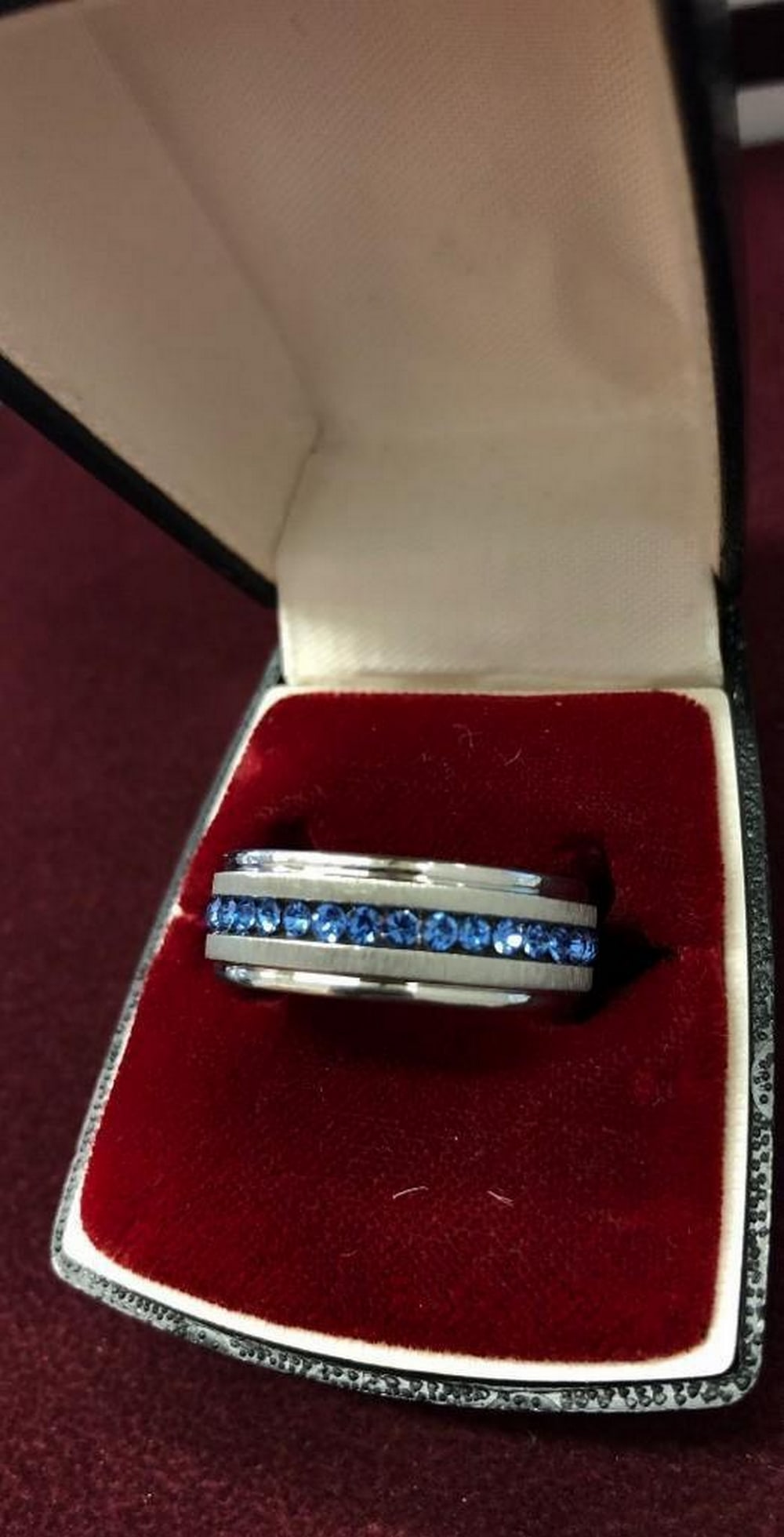 Ladies Titanium Steel Silver Brushed Blue Rhinestone Engagement Ring: Ladies Titanium Steel Silver Brushed Blue Rhinestone Engagement Ring. Brand New, Size 10. See Photos for Further Inquiry. 