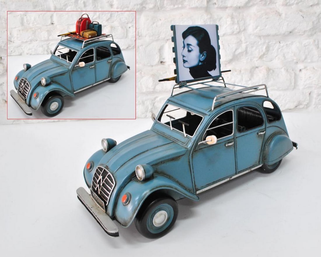 Retro Antique Citroën 2CV Big-Size Tin Car Toy – 1950s Blue Automobile: Retro Antique Citroën 2CV Big-Size Tin Car Toy – 1950s Blue Automobile Handmade collectible featuring a rustic iron frame and blue metal exterior finished in natural colors. Unique with ultra-preci
