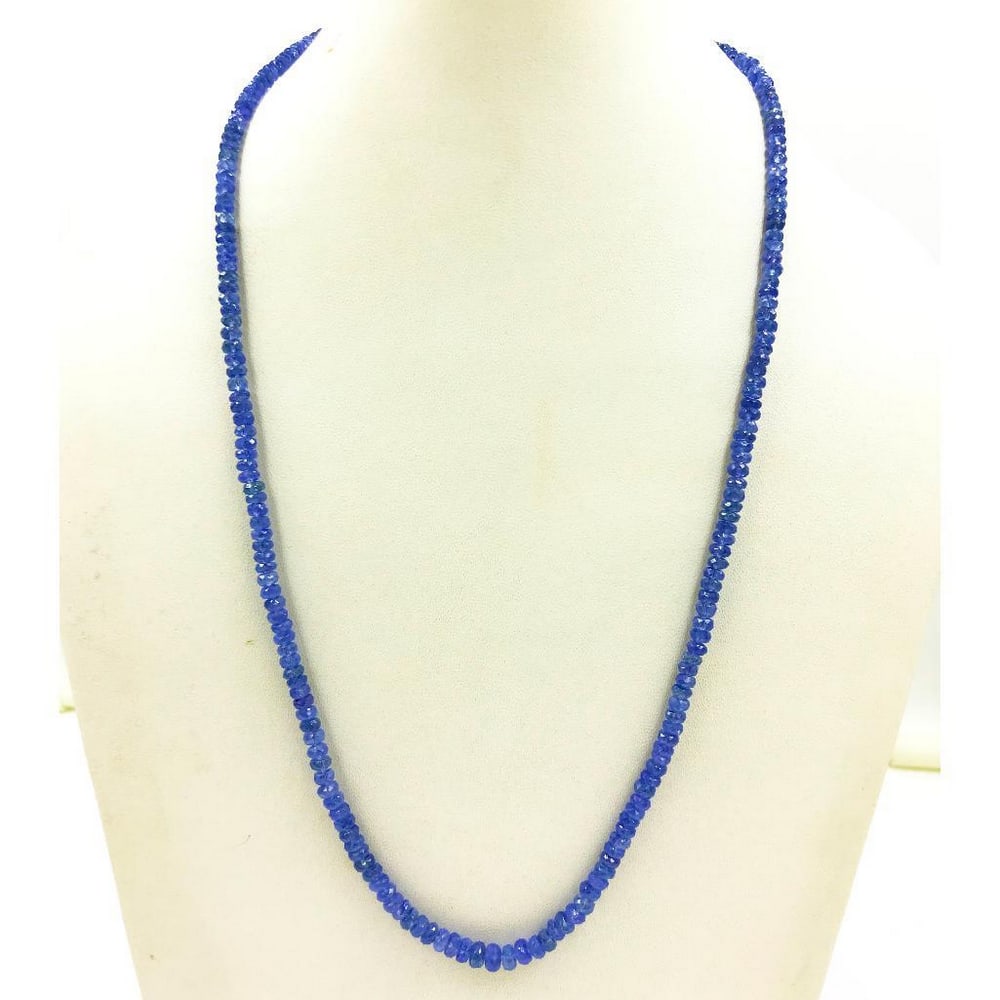 Single Strand Sapphire Faceted 4.2mm Bead Necklace: Single Strand Sapphire Plain 4.3mm Bead Necklace Bead Diameter: 4mm - 4.5mm Necklace Length: 46cm Weight in Carats: 94.5 View Photos For Further Details.