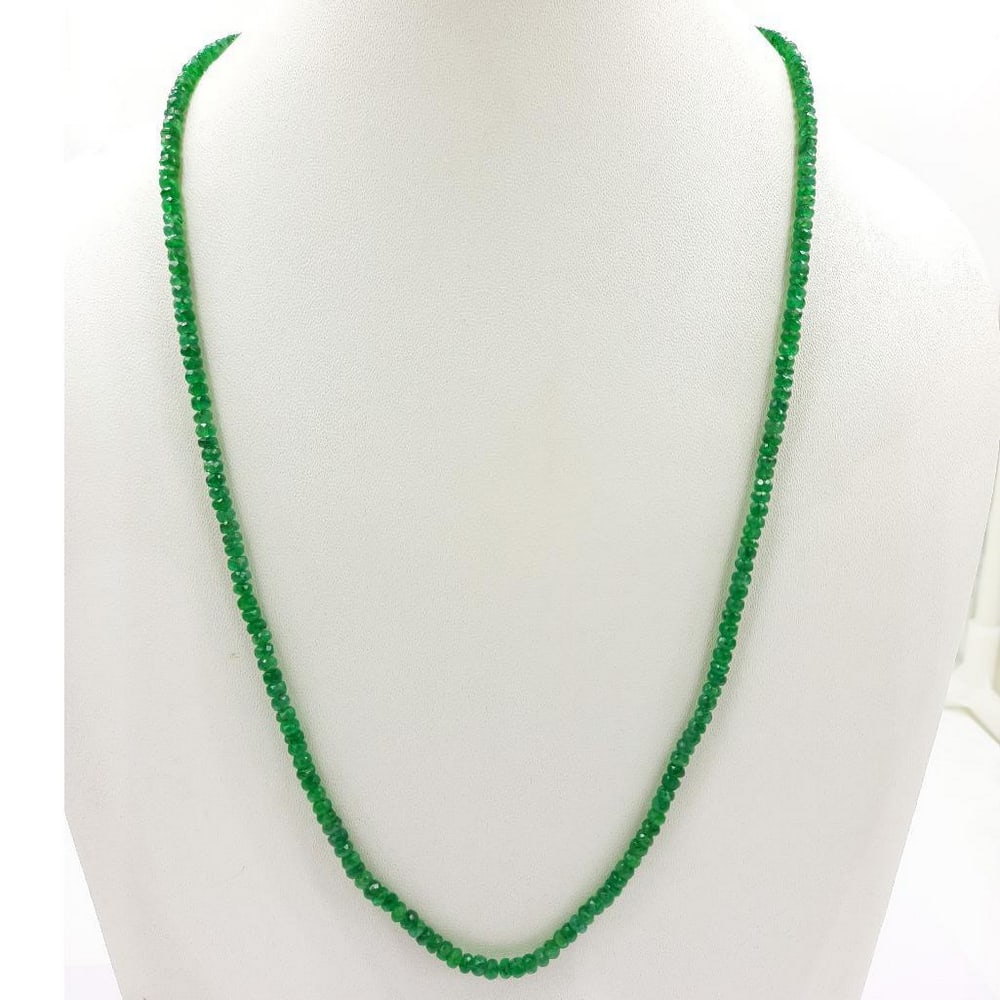 Single Strand 3.5mm Faceted Emerald Beads Necklace: Single Strand 3.5mm Faceted Emerald Beads Necklace Bead Diameter: 3.4mm-3.7mm Length of Necklace" 18.2" Weight in Carats: 44.53 View Photos For Further Details.