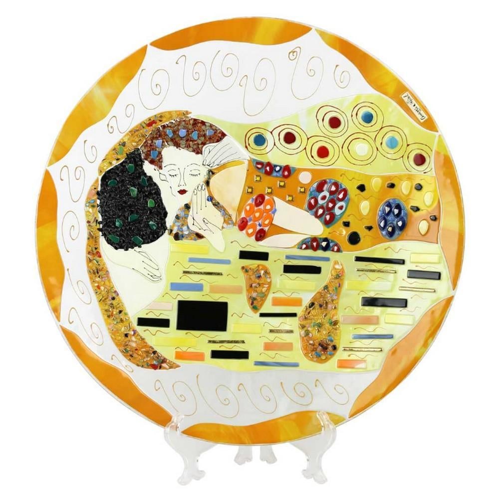 Klimt Tribute The Kiss Round Glass Dish with Murrina: Klimt Tribute The Kiss Round Glass Dish with Murrina This plate is crafted using glass fusing, carefully assembling individual pieces into a seamless design. A striking tribute to artist Klimt,